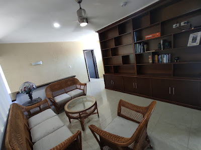 Importance of local market knowledge in real estate transactions